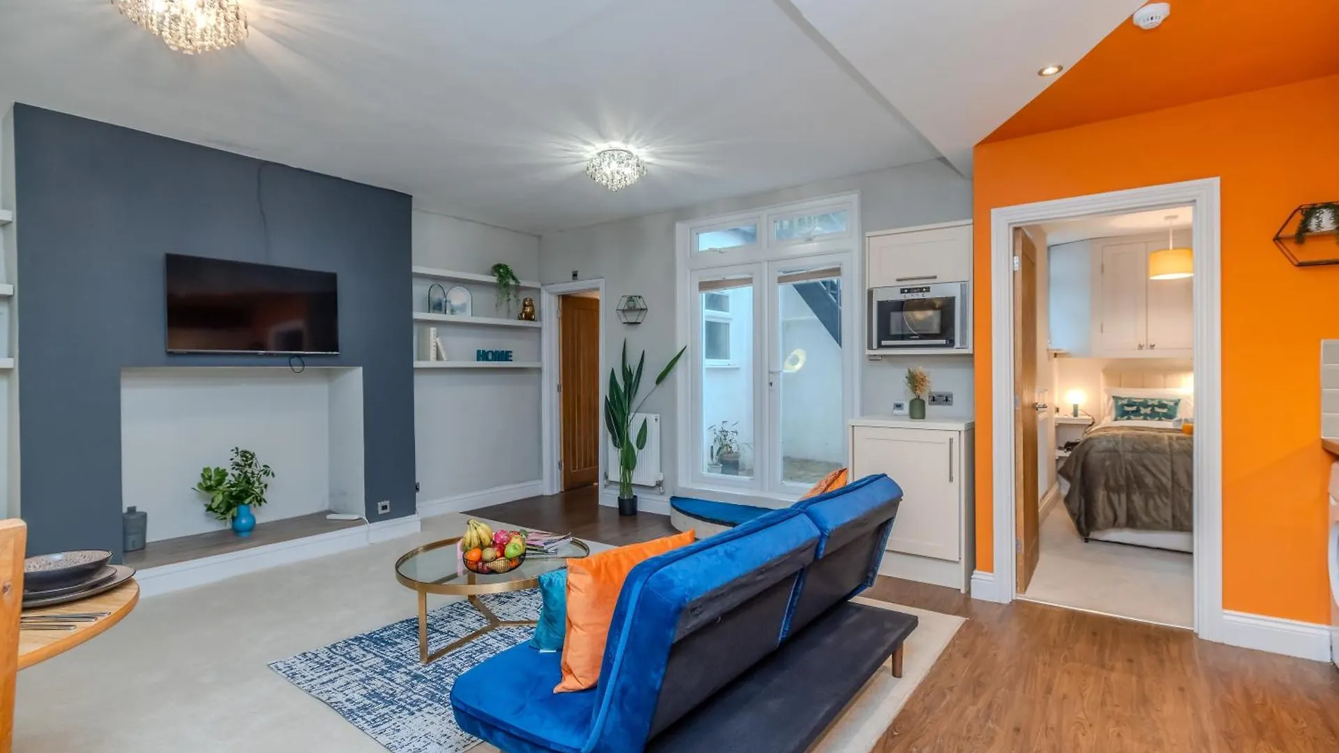 Prefect One Bedroom Flat Next To Brighton Beach Sleep 4 Guests