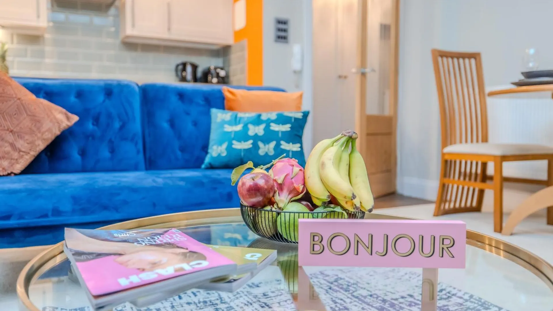 Prefect One Bedroom Flat Next To Brighton Beach Sleep 4 Guests